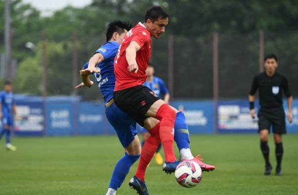 开云娱乐-多名外援斥中国足球欠薪严重 100年别想进世界杯